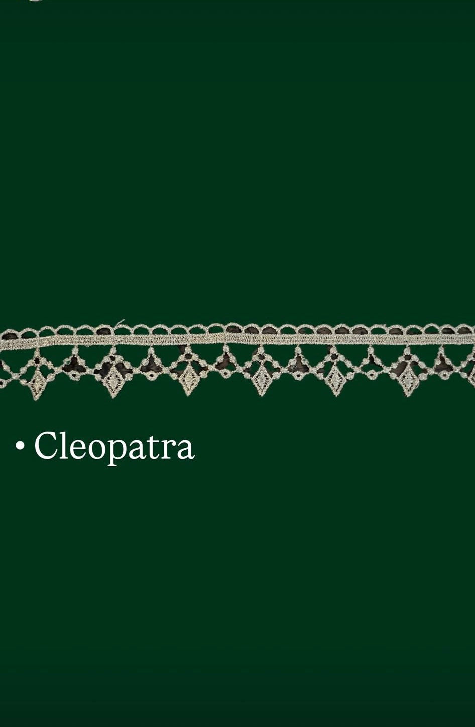 Cleopatra Choker