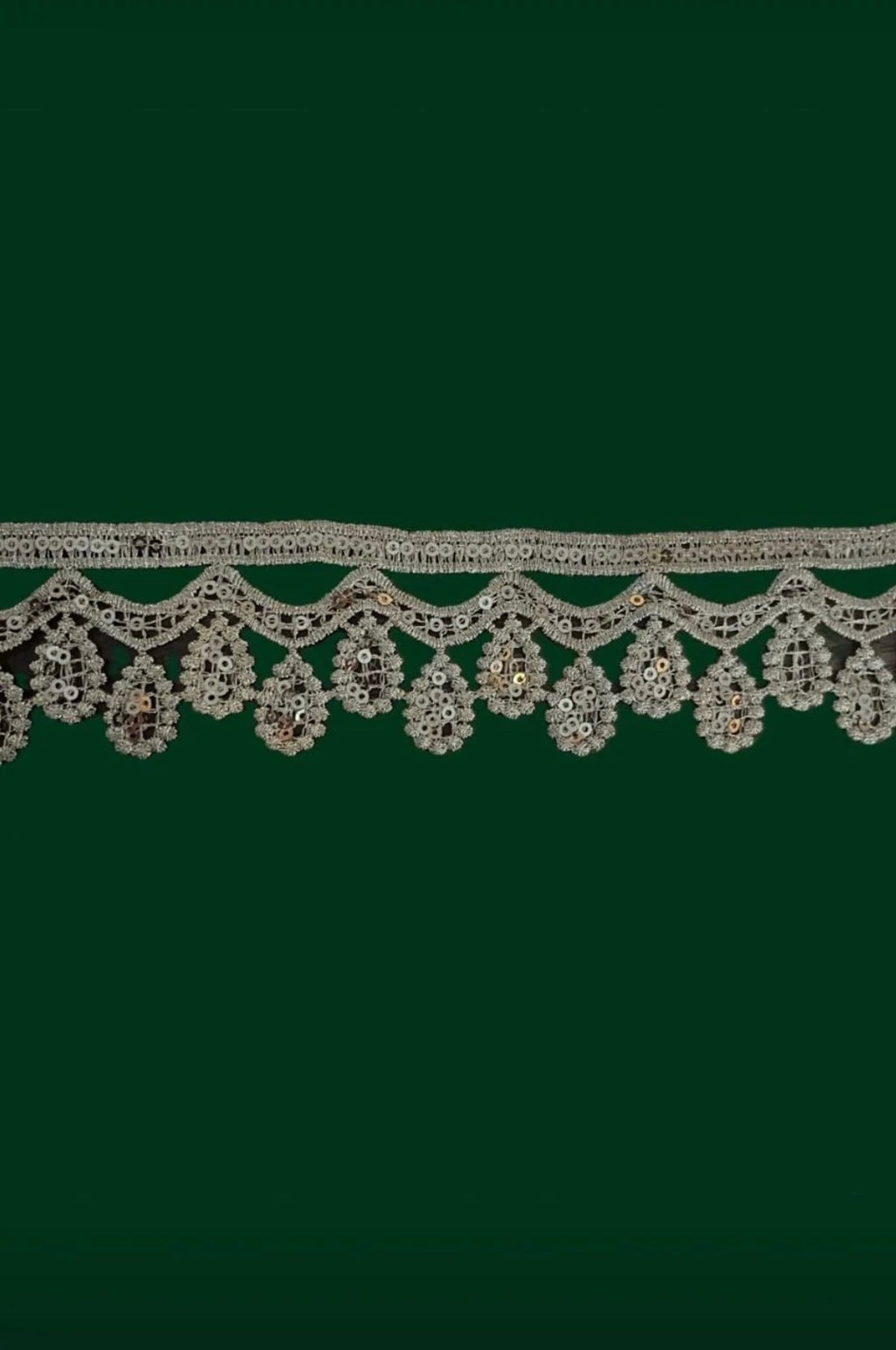 Aphrodite Choker